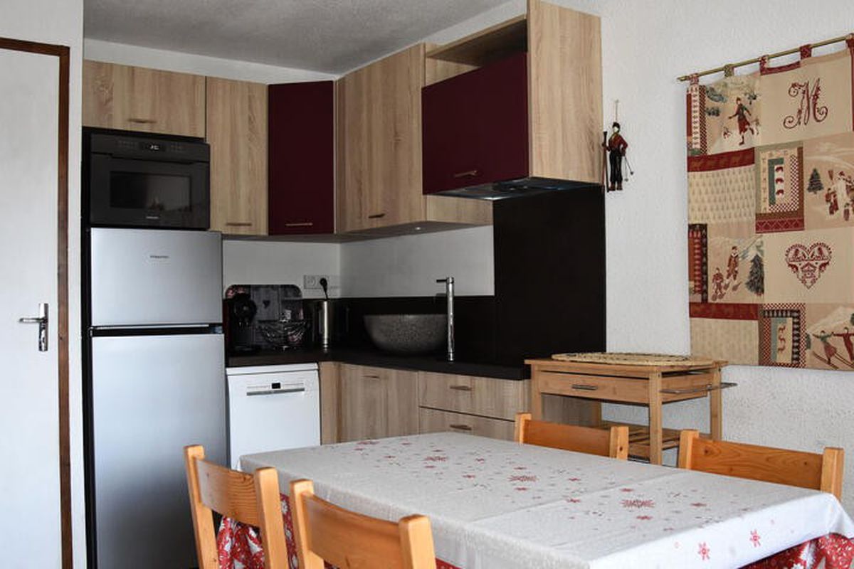 1 Pièce 4 Personnes