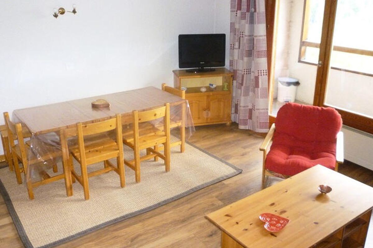 3 Pièces 8 Personnes