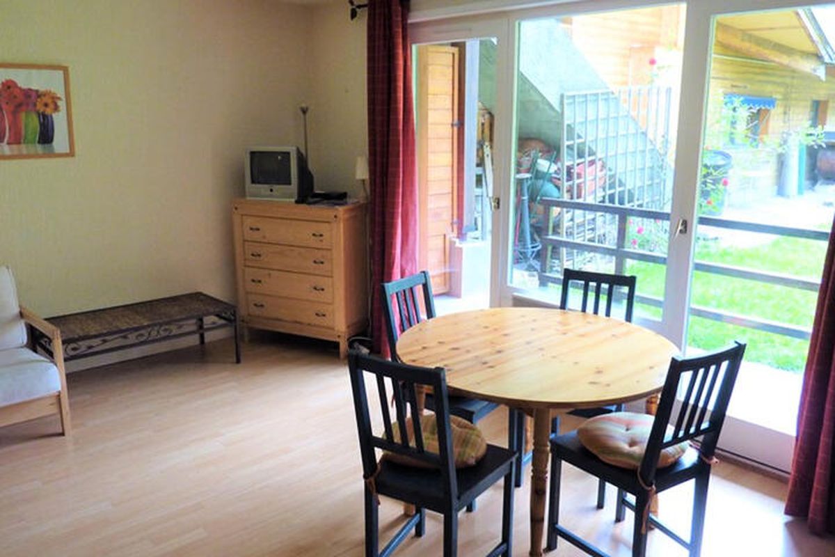 1 Pièce 4 Personnes