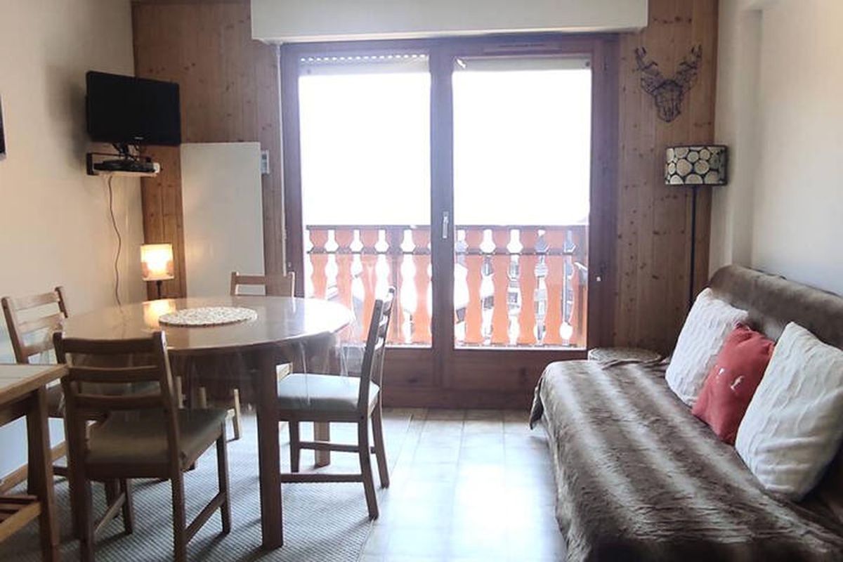 3 Pièces 6 Personnes