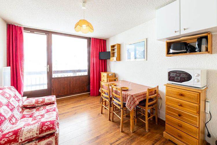 1 Pièce 4 Personnes