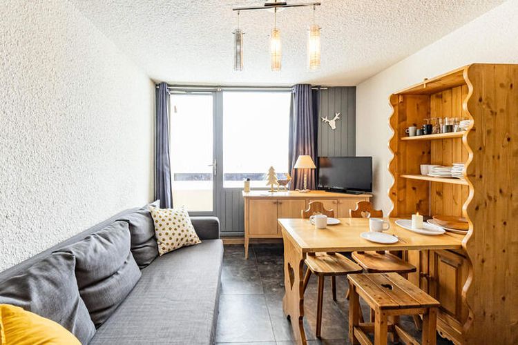 1 Pièce 4 Personnes