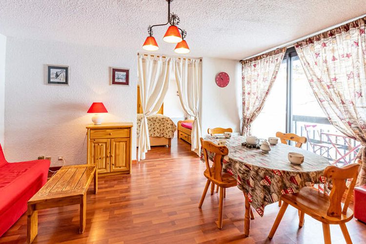 2 Pièces 6 Personnes