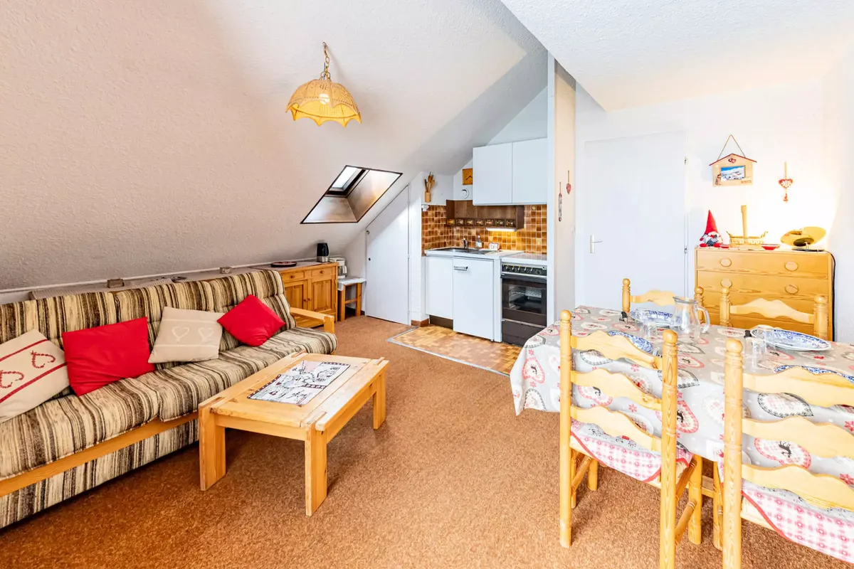 3 Pièces 6 Personnes