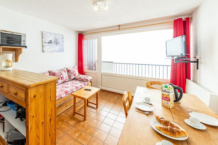 2 Pièces 5 Personnes