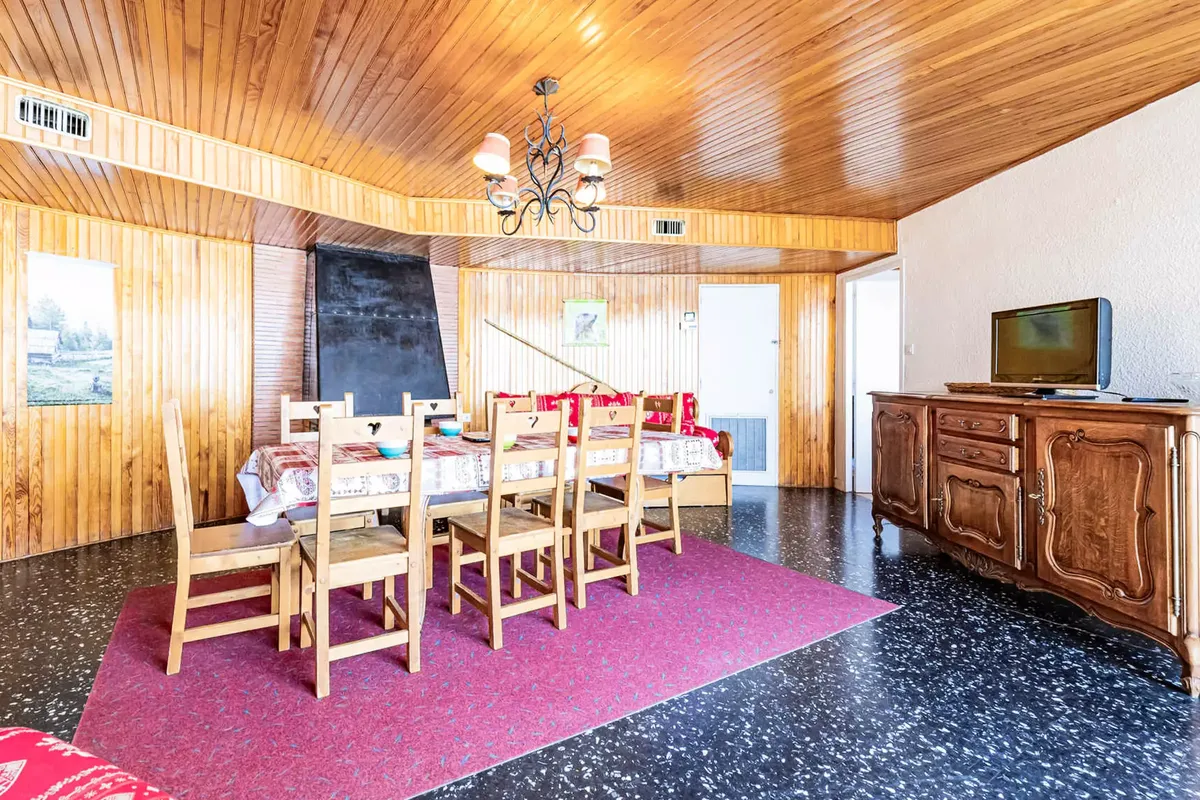 3 Pièces 8 Personnes