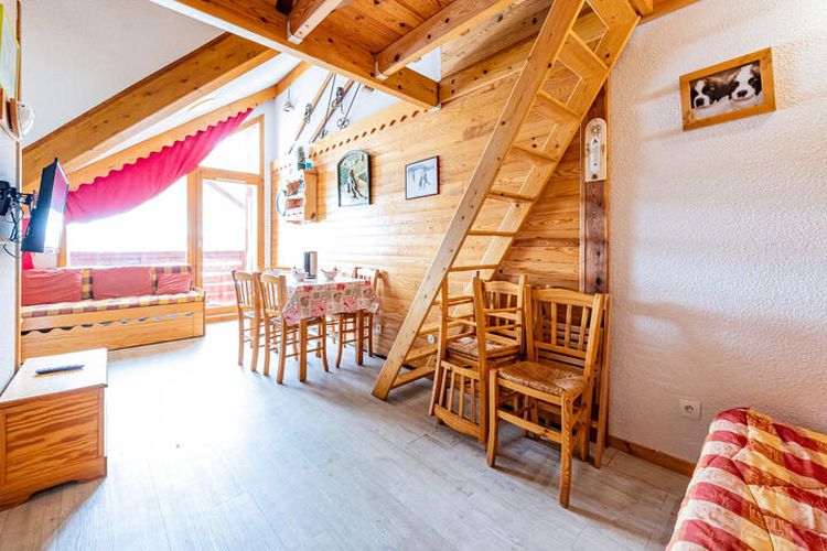 2 Pièces 6 Personnes