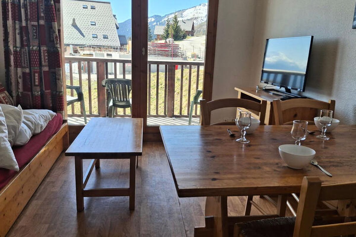 3 Pièces 6 Personnes