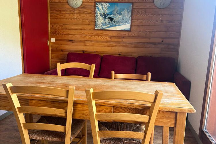 3 Pièces 6 Personnes