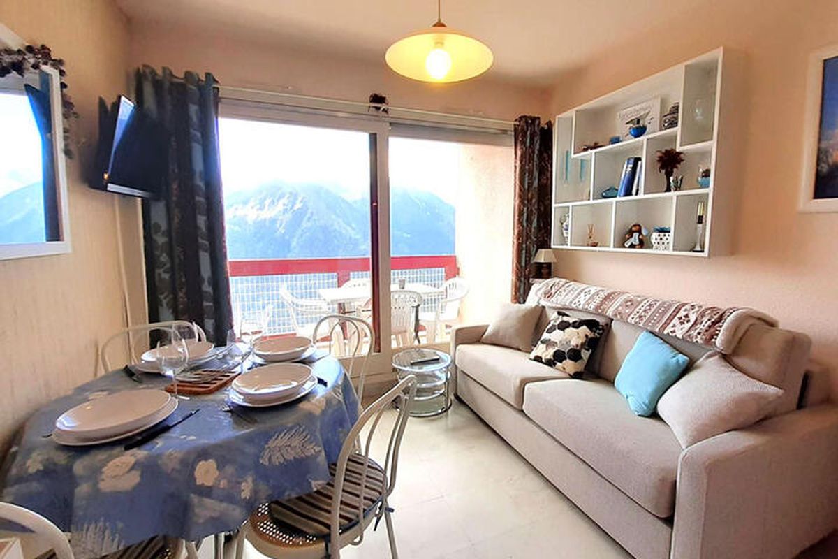 1 Pièce 4 Personnes