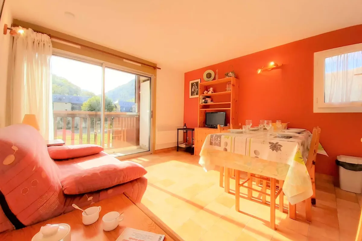 3 Pièces 6 Personnes