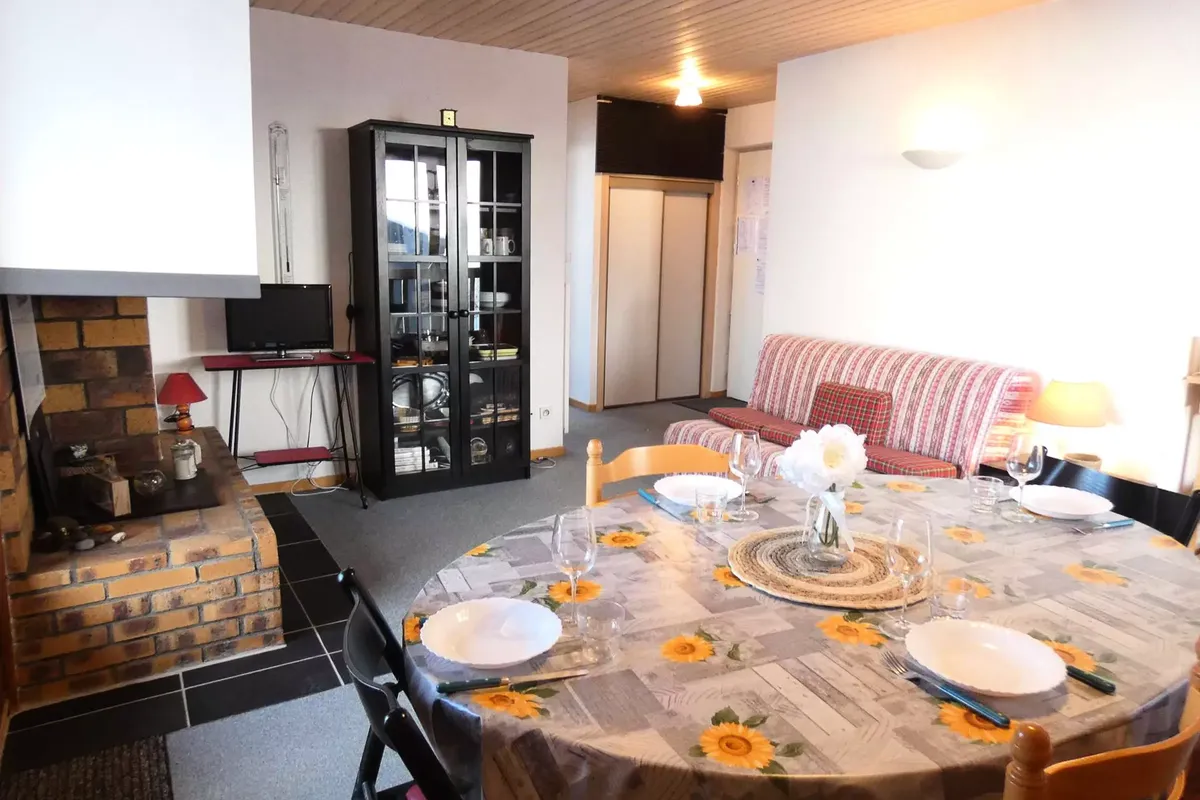 3 Pièces 6 Personnes