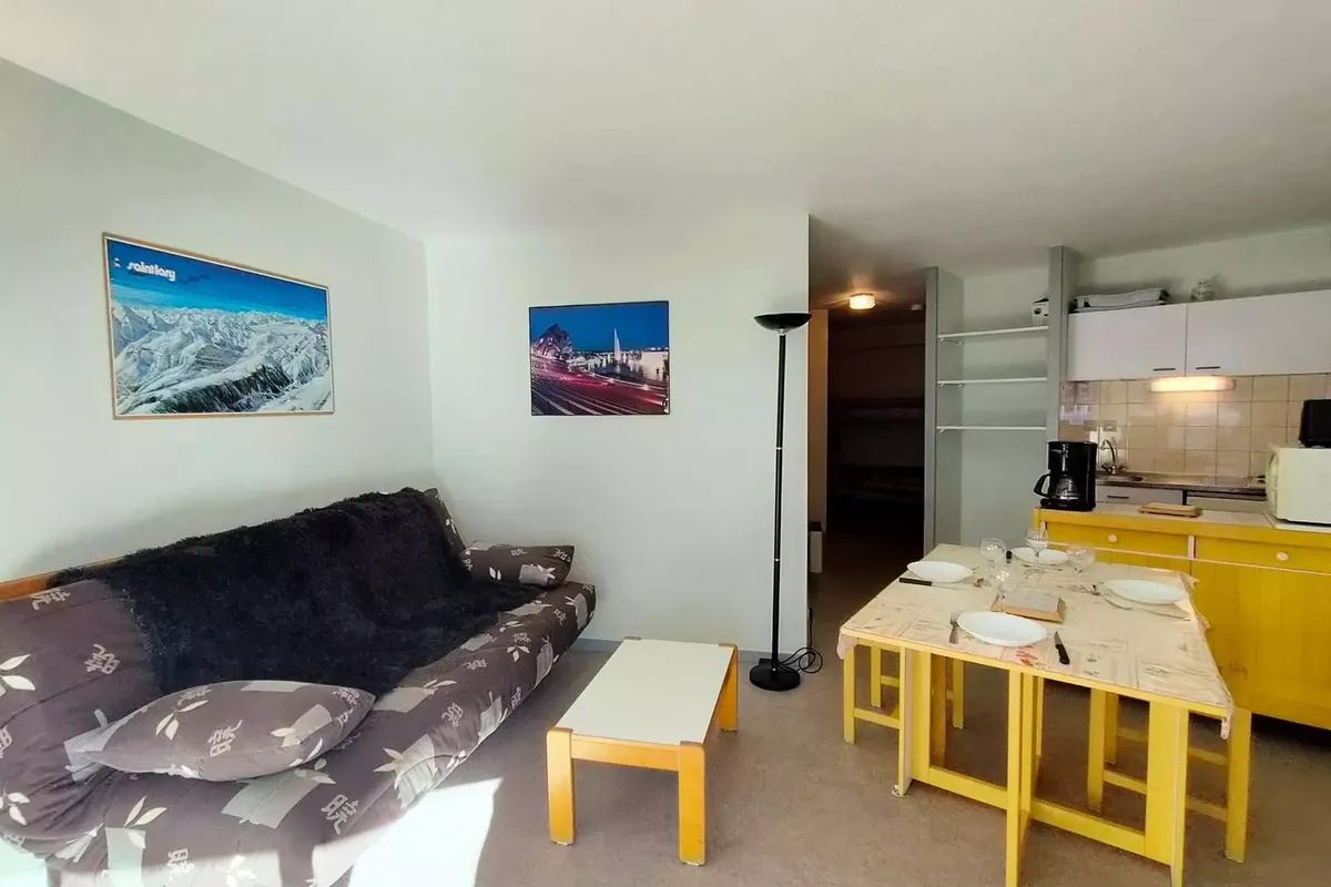 2 Pièces 6 Personnes