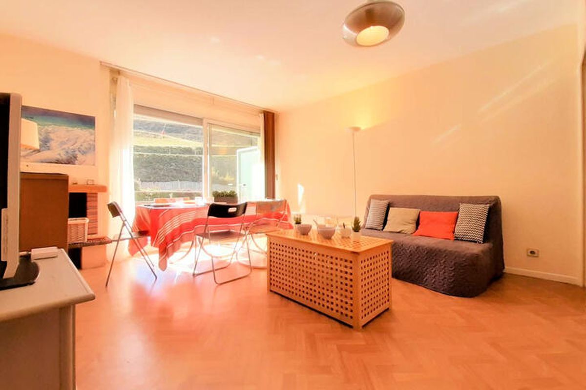 2 Pièces 6 Personnes