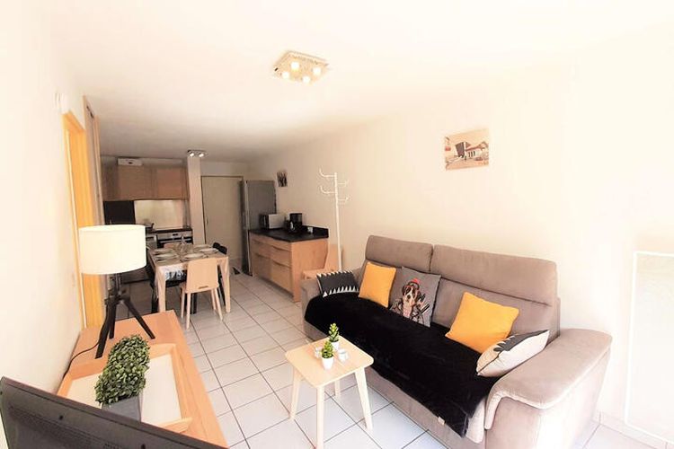 2 Pièces 6 Personnes