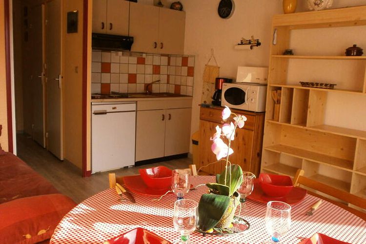 2 Pièces 4 Personnes