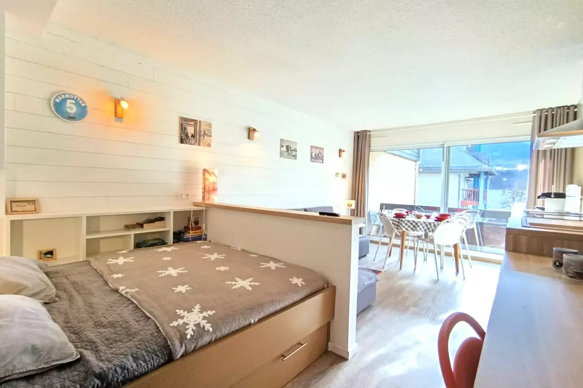 1 Pièce 4 Personnes