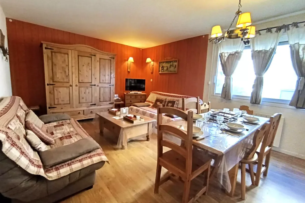 2 Pièces 6 Personnes