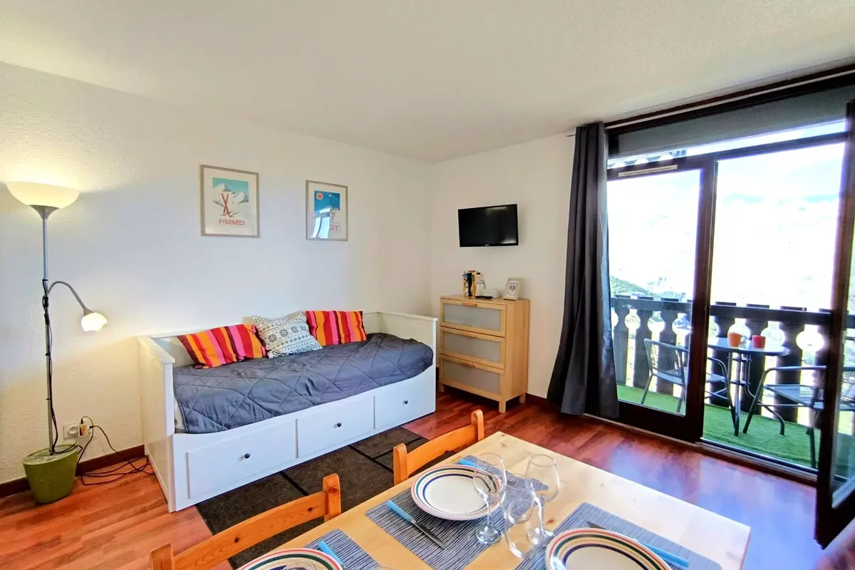 1 Pièce 4 Personnes