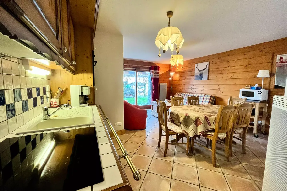 3 Pièces 6 Personnes