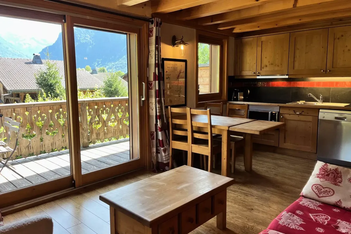 3 Pièces 6 Personnes