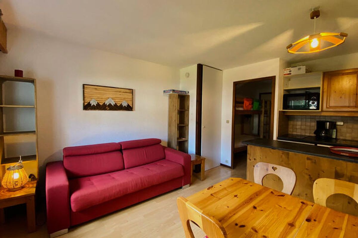 1 Pièce 4 Personnes