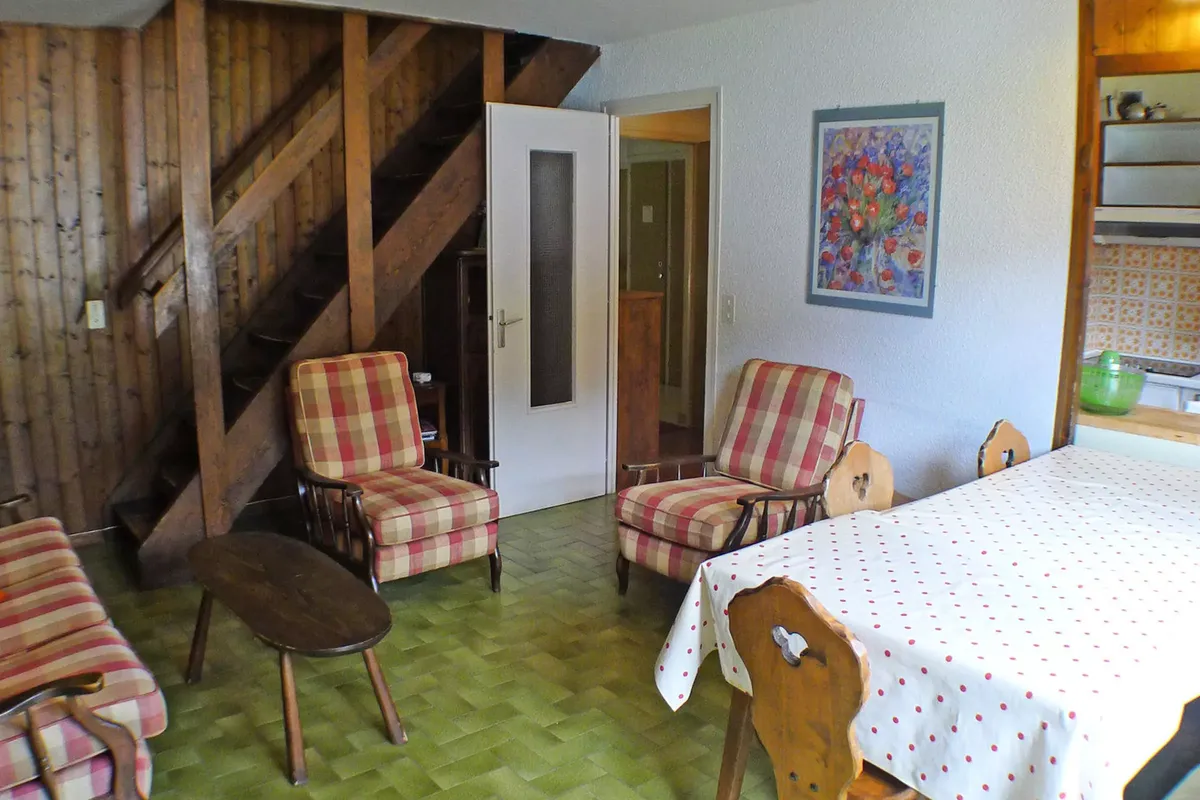 4 Pièces 8 Personnes