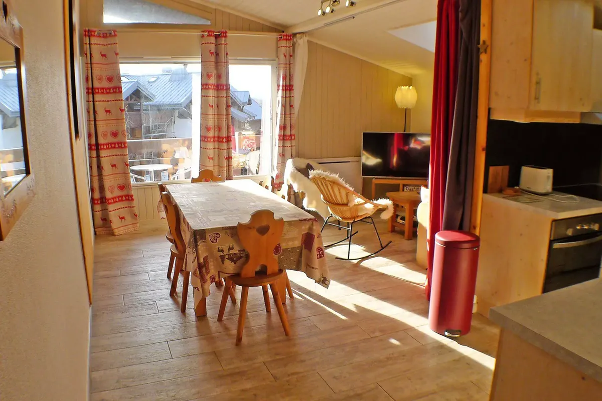 3 Pièces 6 Personnes