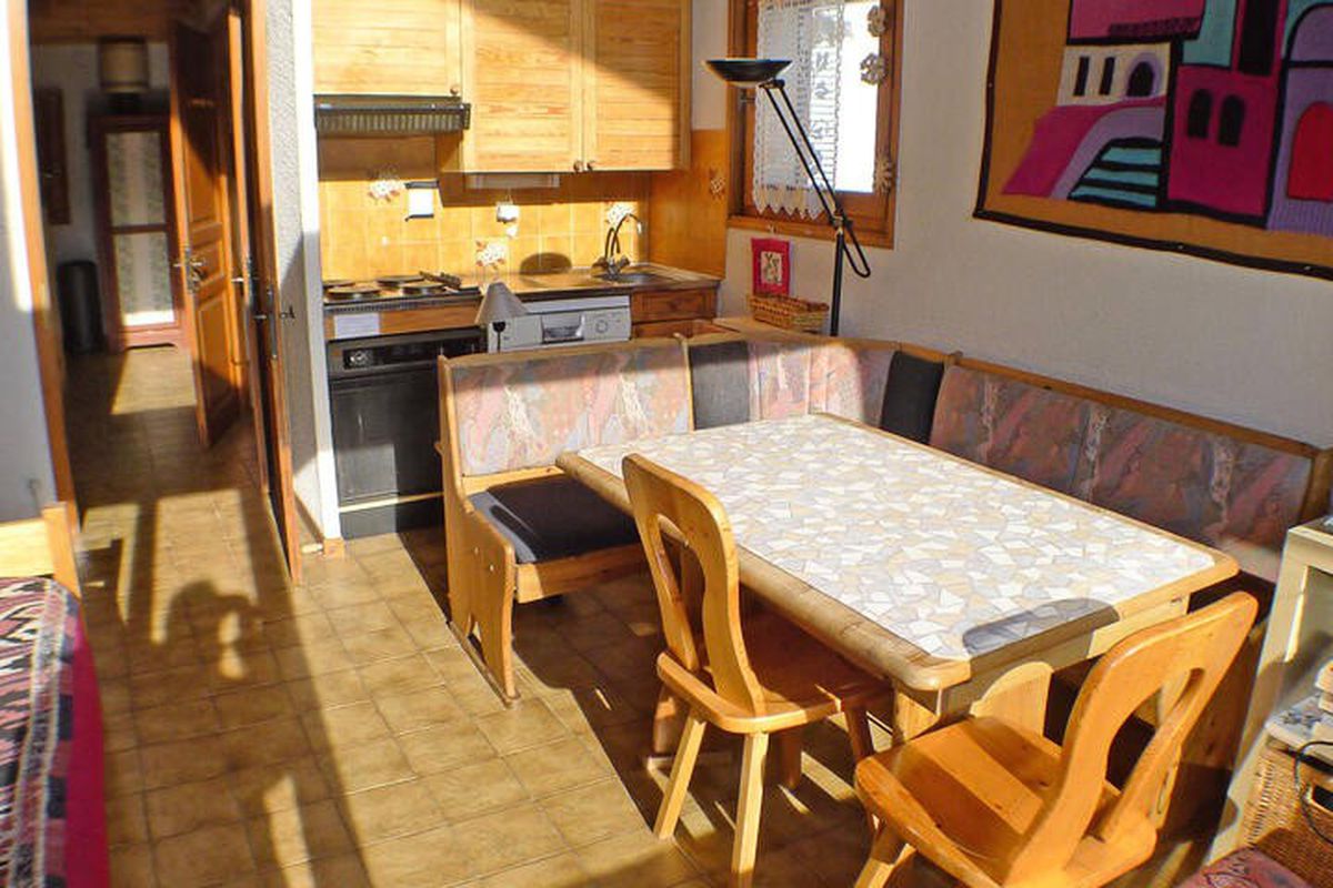 3 Pièces 6 Personnes