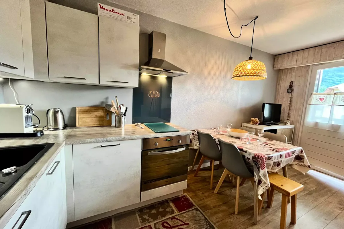 1 Pièce 4 Personnes