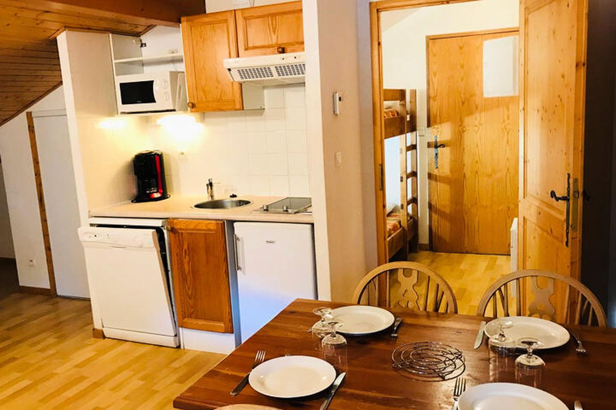 1 Pièce 4 Personnes