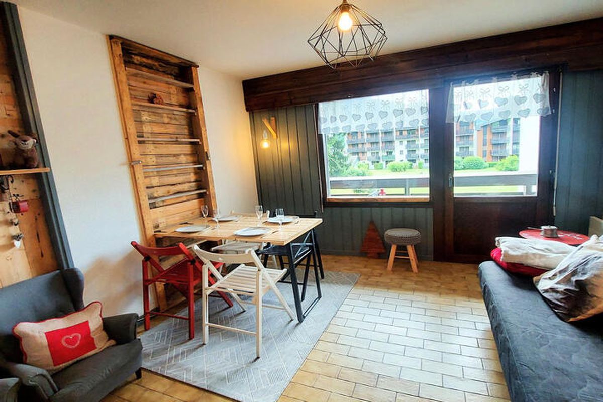 1 Pièce 5 Personnes