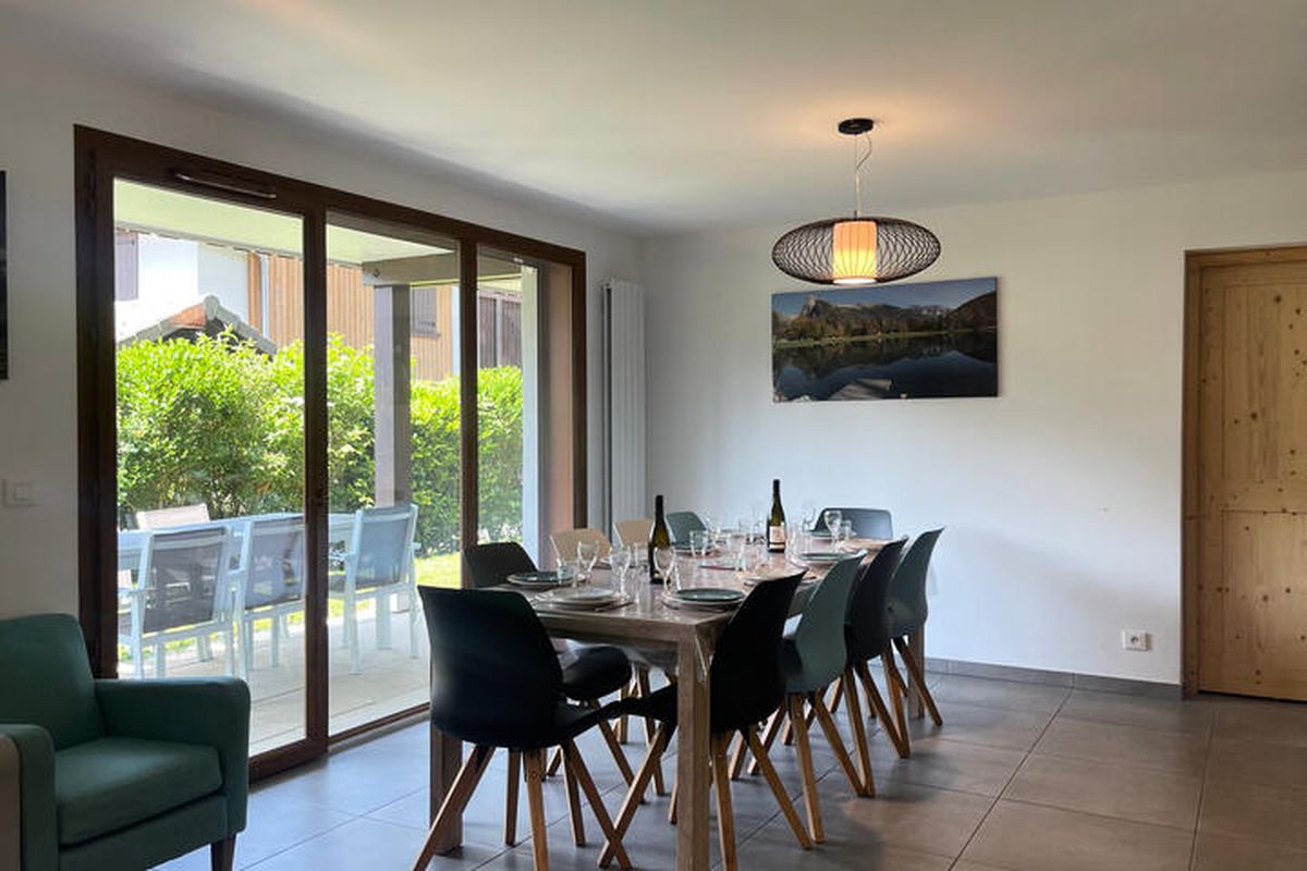 4 Pièces 8 Personnes