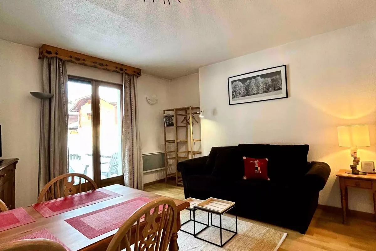 1 Pièce 4 Personnes