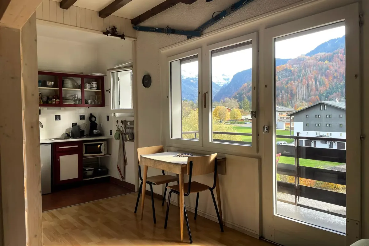 1 Pièce 4 Personnes