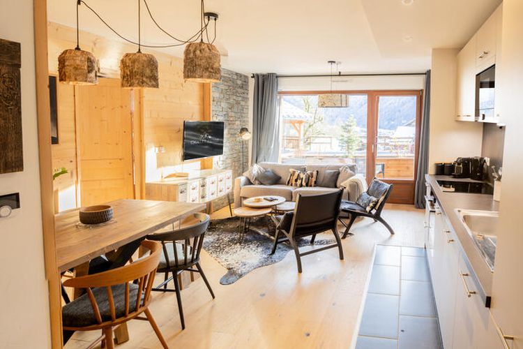 3 Pièces 6 Personnes