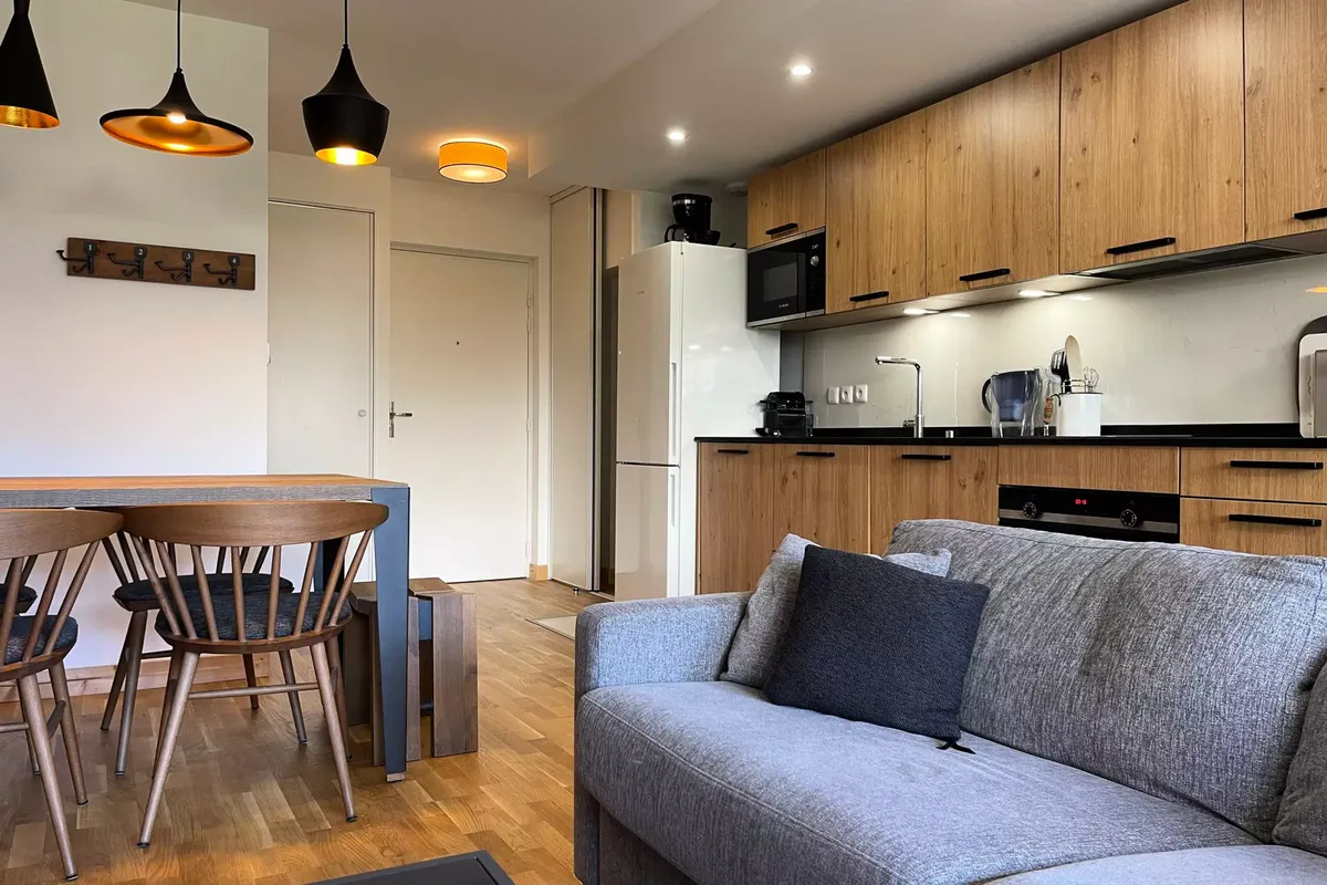 3 Pièces 6 Personnes