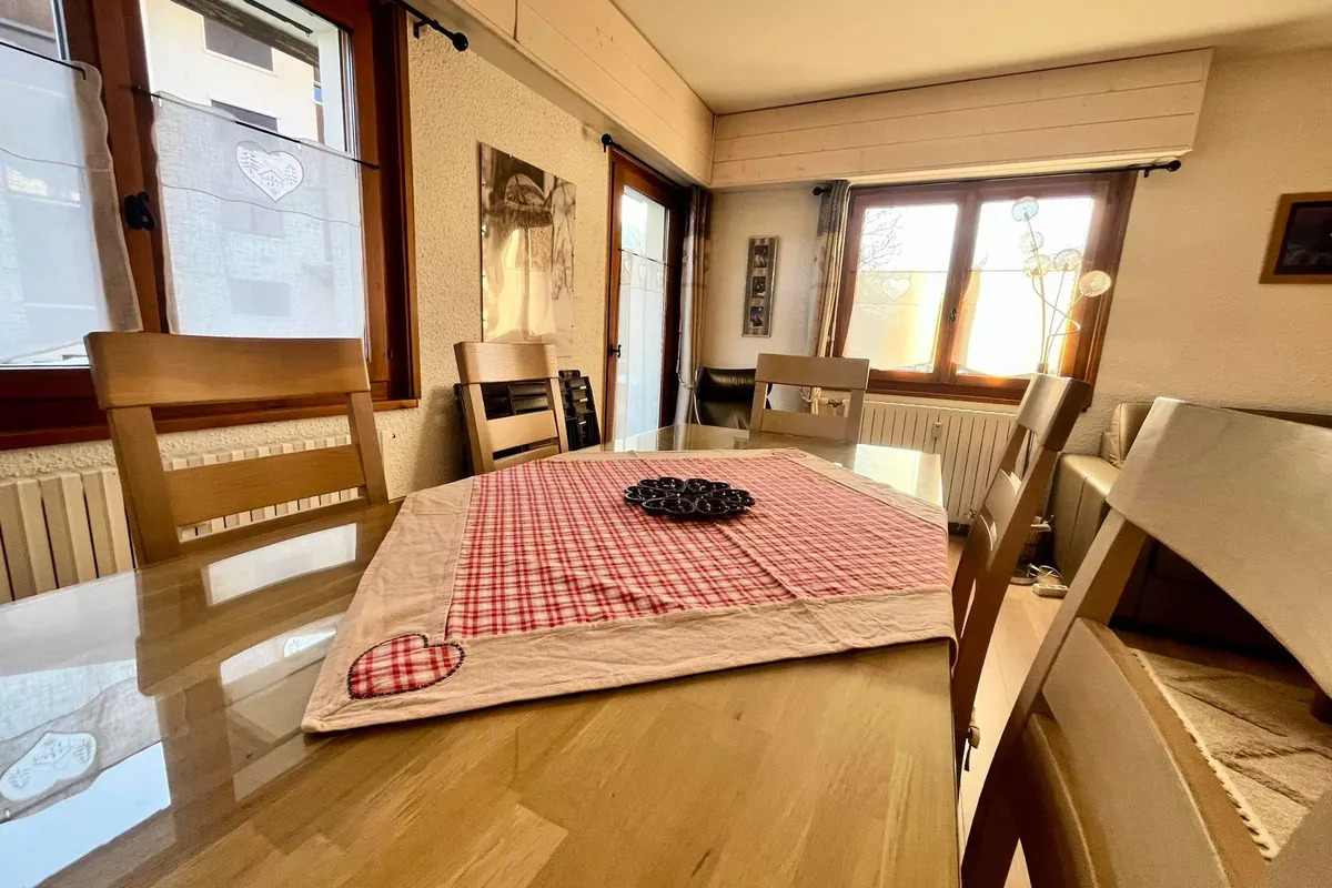 3 Pièces 6 Personnes