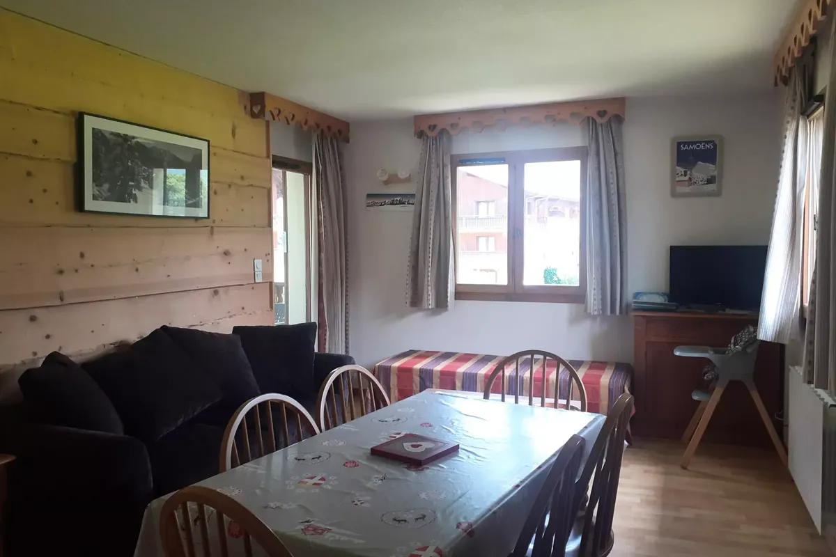 1 Pièce 5 Personnes