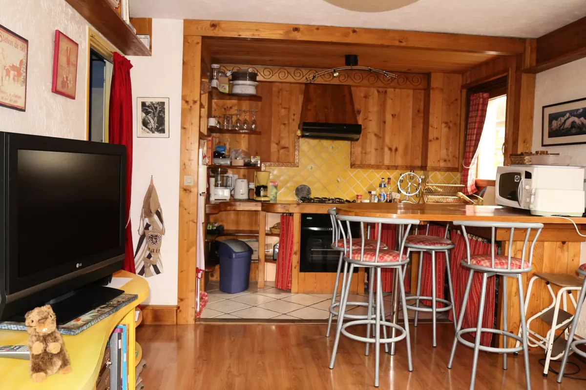 1 Pièce 4 Personnes