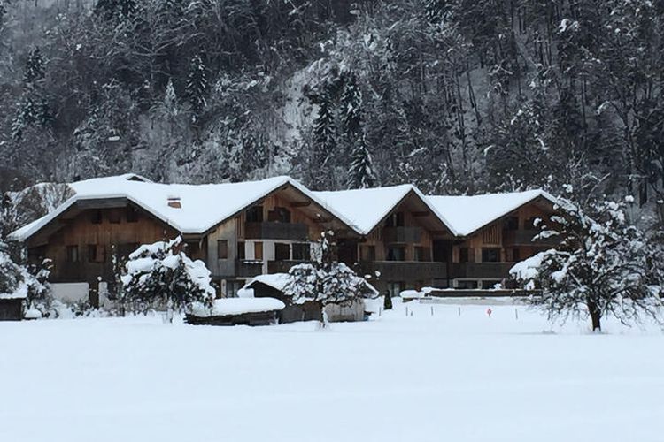 1 Pièce 6 Personnes