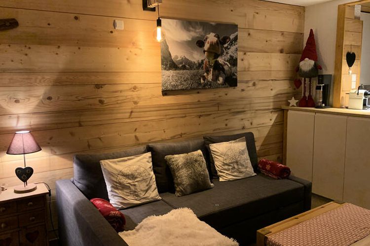 1 Pièce 4 Personnes