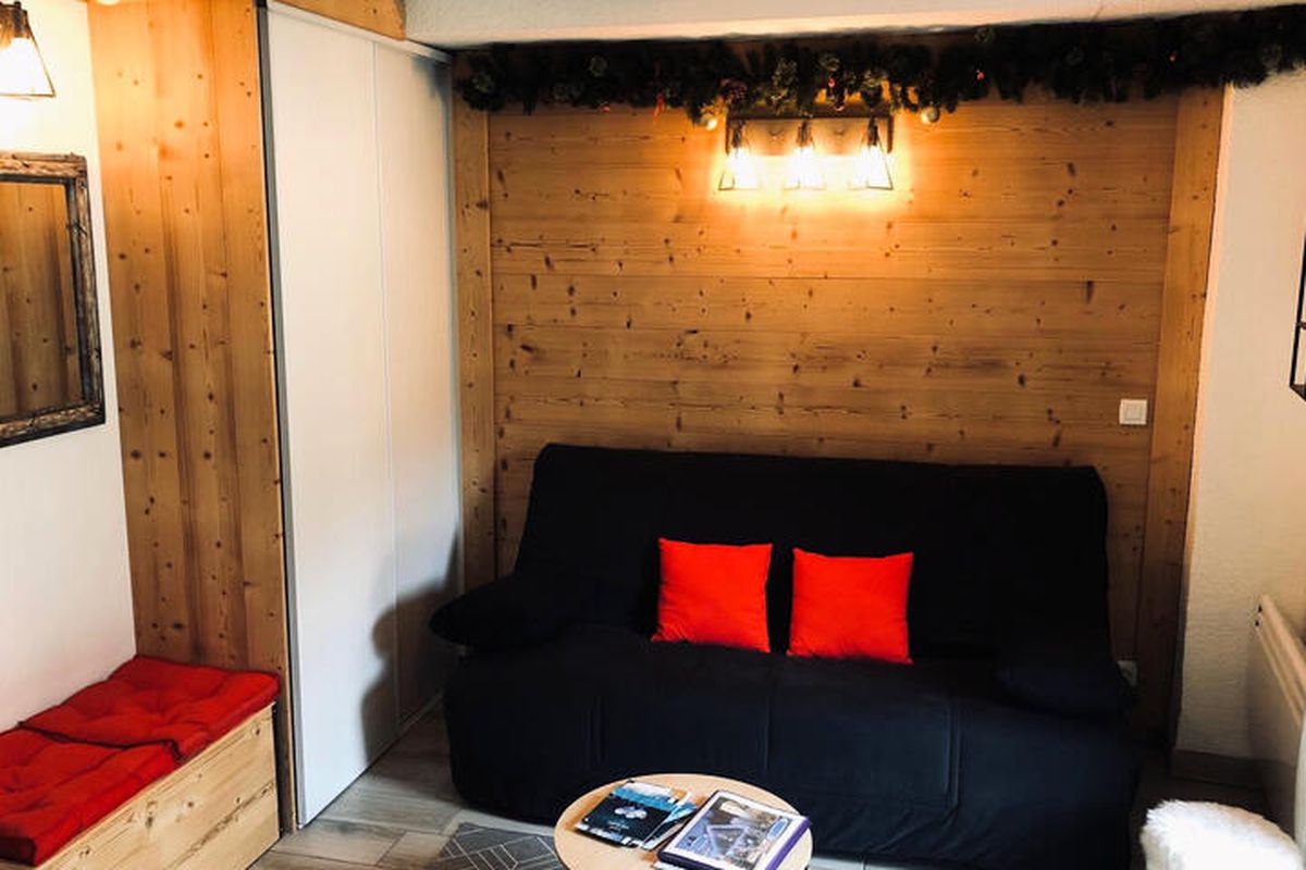 1 Pièce 4 Personnes