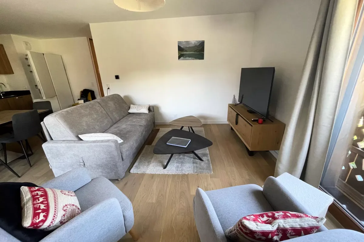 1 Pièce 6 Personnes