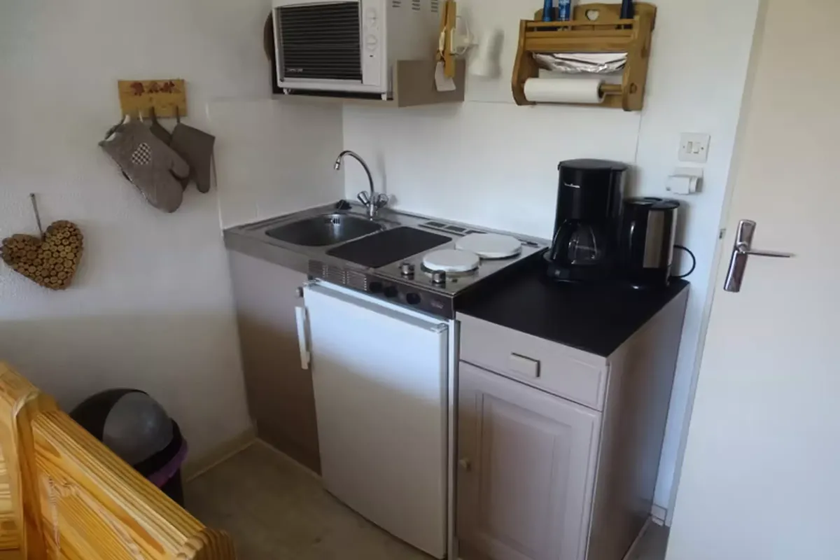 1 Pièce 4 Personnes