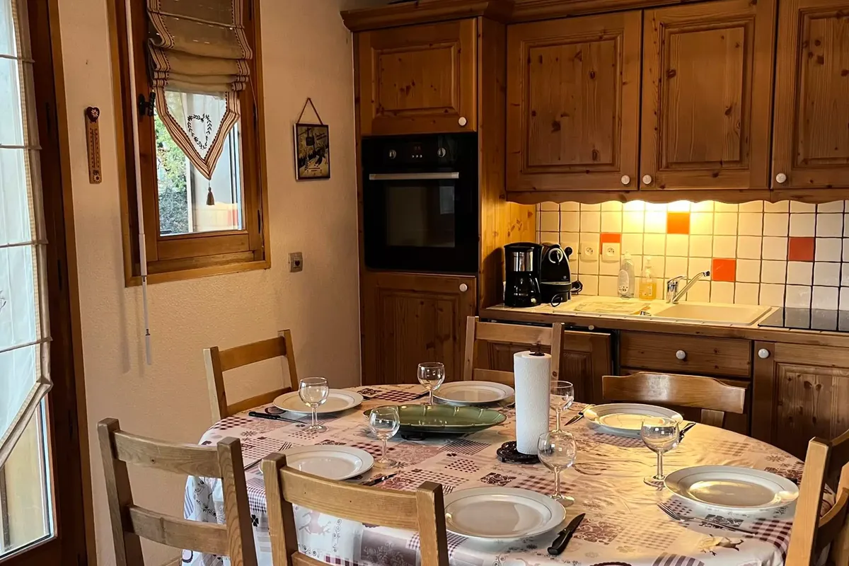 3 Pièces 6 Personnes