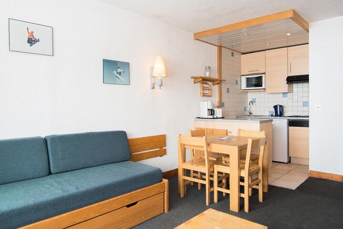 1 Pièce 4 Personnes