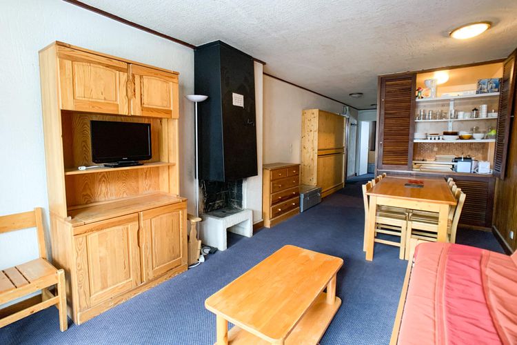 Appartement spacieux · proche pistes et commerces · Balcon - Résidence au coeur des commerces