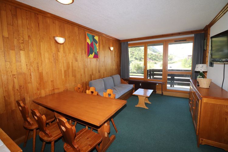 Appartement fonctionnel avec balcon · Proches des pistes et des commerces - Tour du lac, à proximité des commerces