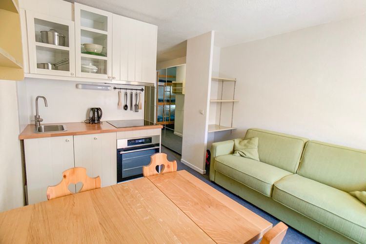 Appartement lumineux · Skis aux pieds - Plein soleil, à proximité du funiculaire